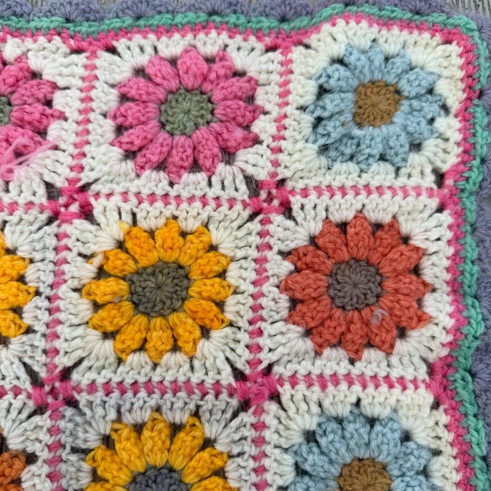 Handmade Crochet Granny Square Baby Blanket Floral 3D Sunflowers Pink Blue 19x18